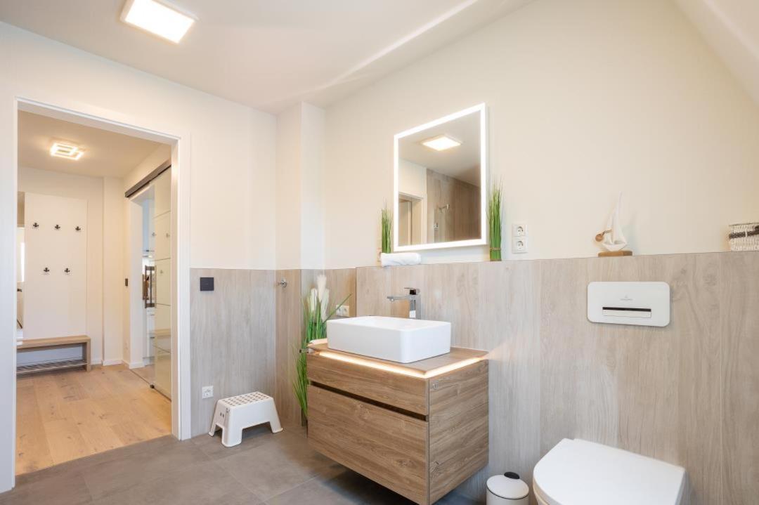 Villa Dornkamp 4 - Luxurioese Ferienwohnung Fuer 4 Personen Inklusive Balkon Und Sauna 蒂门多弗施特兰德 外观 照片